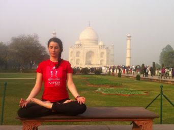taj twameva yoga muy buena.JPG
