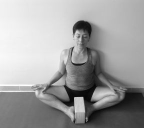 Baddhakonasana 2.jpg